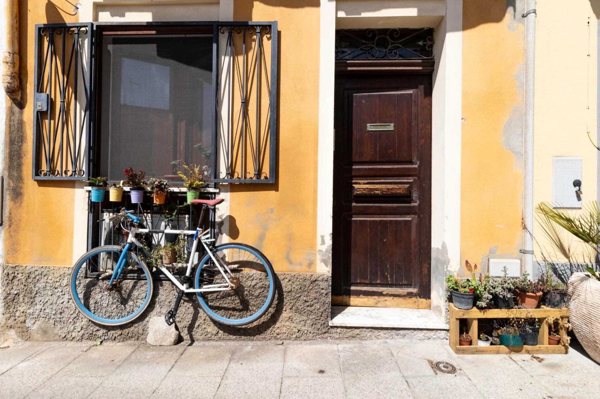Апартаменты Laribiancos Cagliari Centro Storico Экстерьер фото